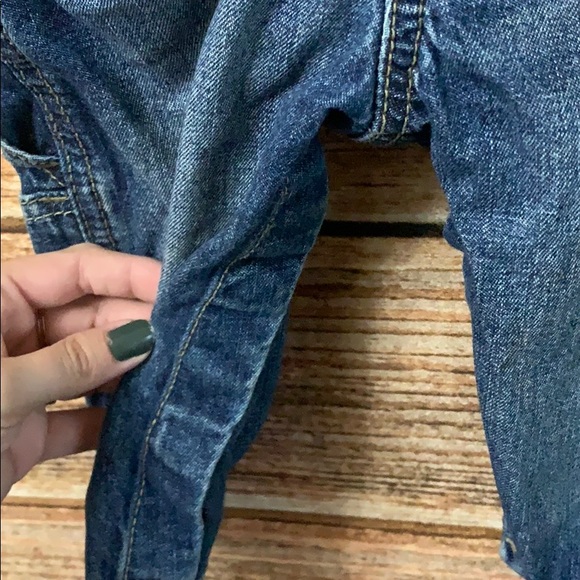 Oshkosh| Infant Denim Short Overalls - Picture 4 of 6